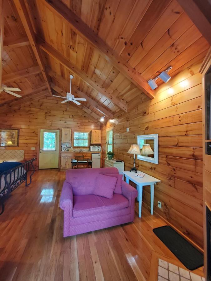 New River Trail Cabins Galax Buitenkant foto