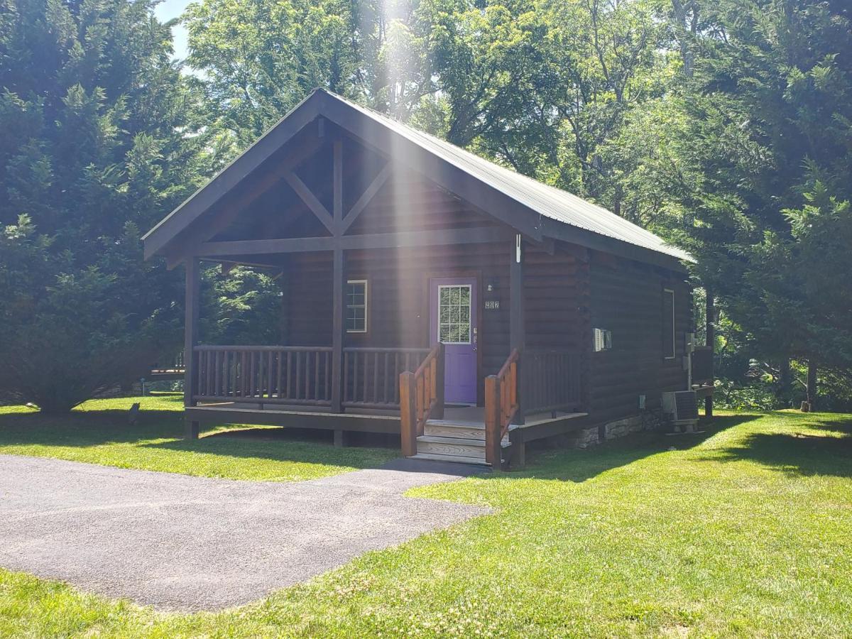 New River Trail Cabins Galax Buitenkant foto